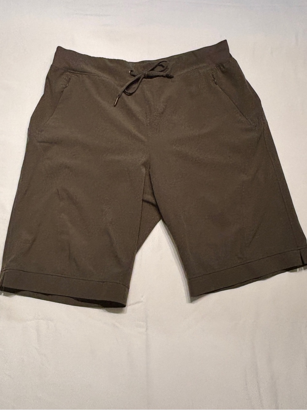 BCG Women’s Olive Green Active fabric shorts 
Sz. Medium